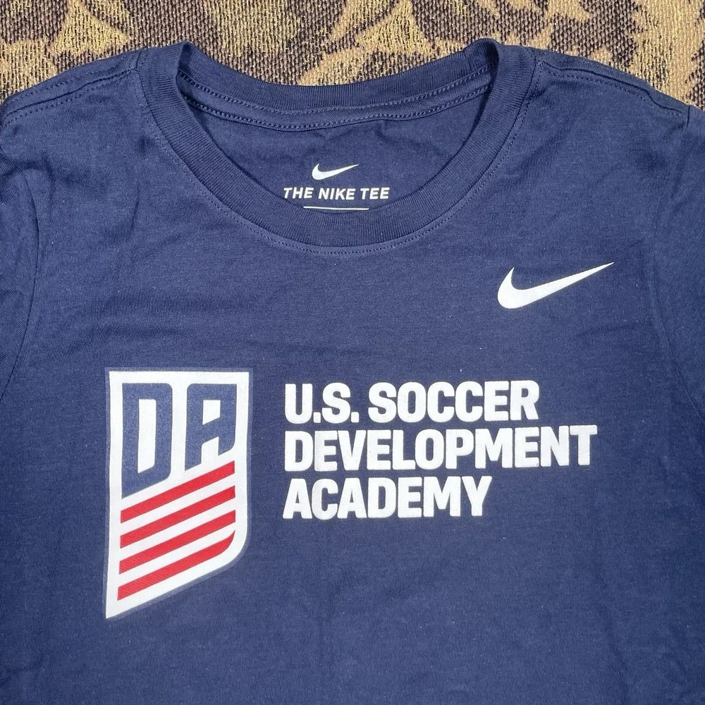 Nike US Soccer Development Academy Long Sleeve T Shirt Youth Size Medium New